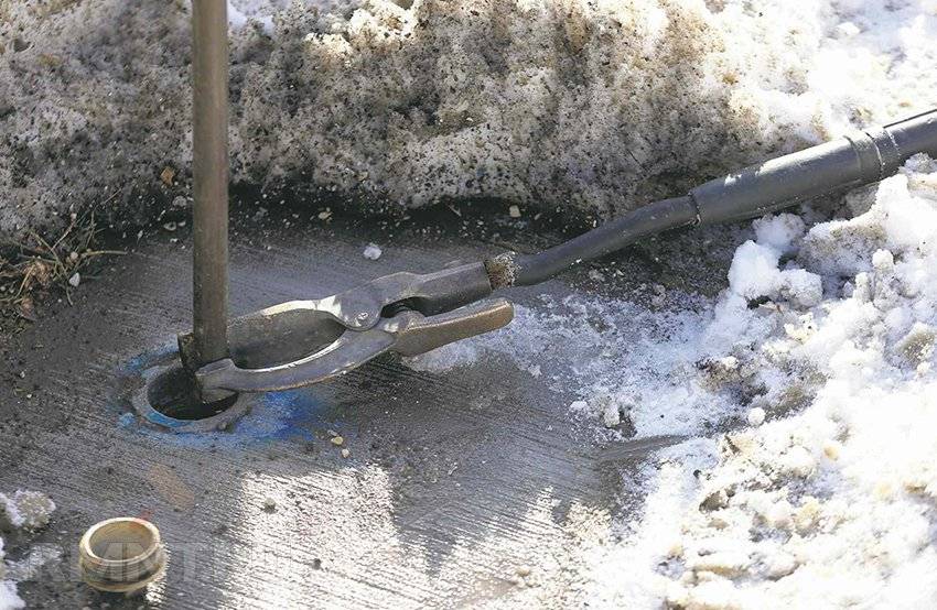 Разморозка трубы отвода воды септика в Серпухове
